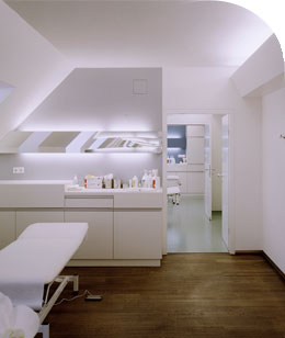 Botox Behandlungsraum bei Woman & Health