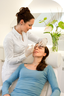 Botox Unterspritzung in der Ordination von Woman & Health Botox Unterspritzung in der Ordination von Woman & Health
